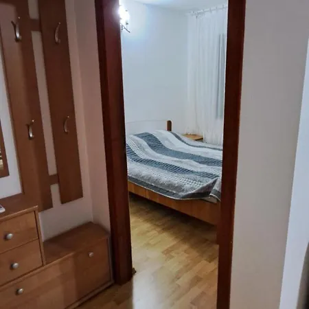 Anja Apartament *