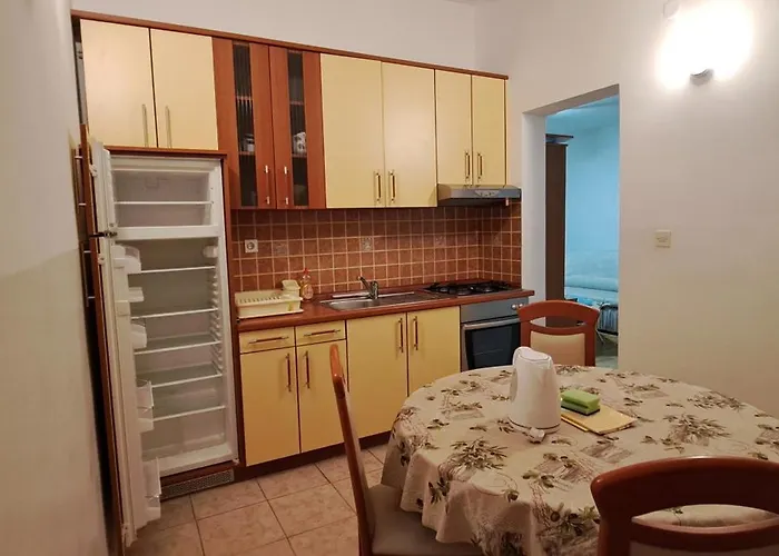 Anja Apartment Pag Town