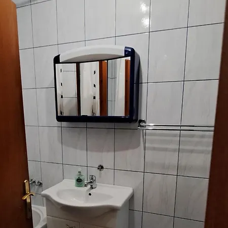 Anja Apartman